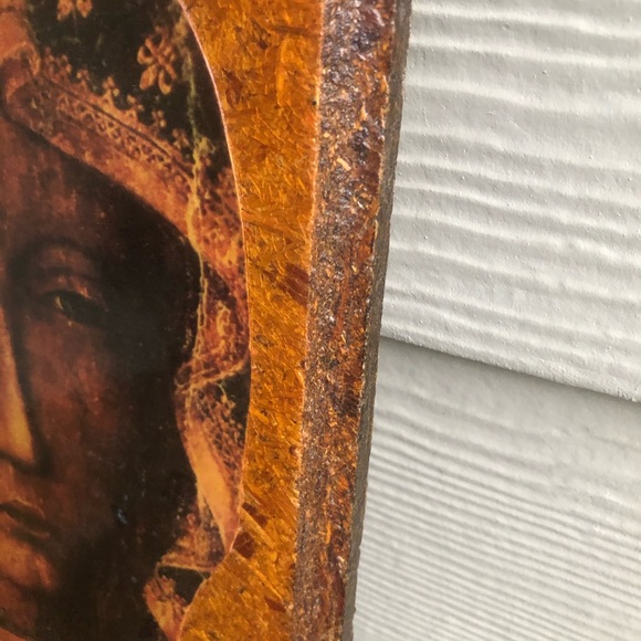 Black Madonna Fine Art Woodwork - Picture 4 of 4